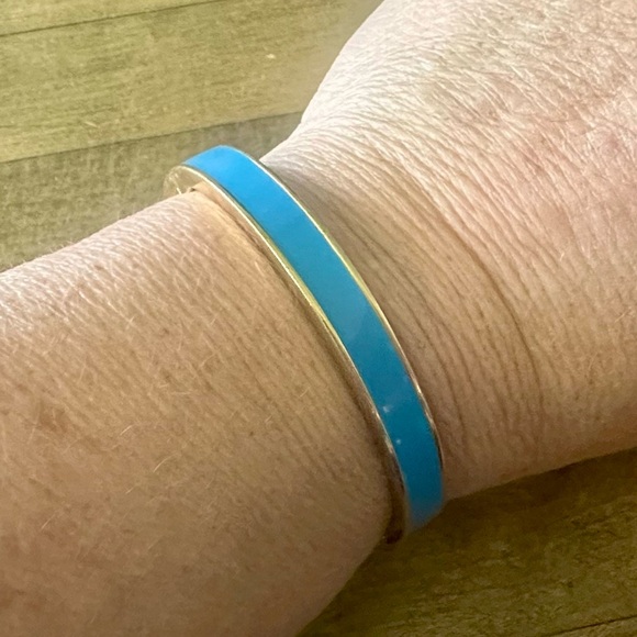 Kate Spade Blue Enamel “Head in the Clouds” Hinged Bangle Bracelet - Picture 3 of 14